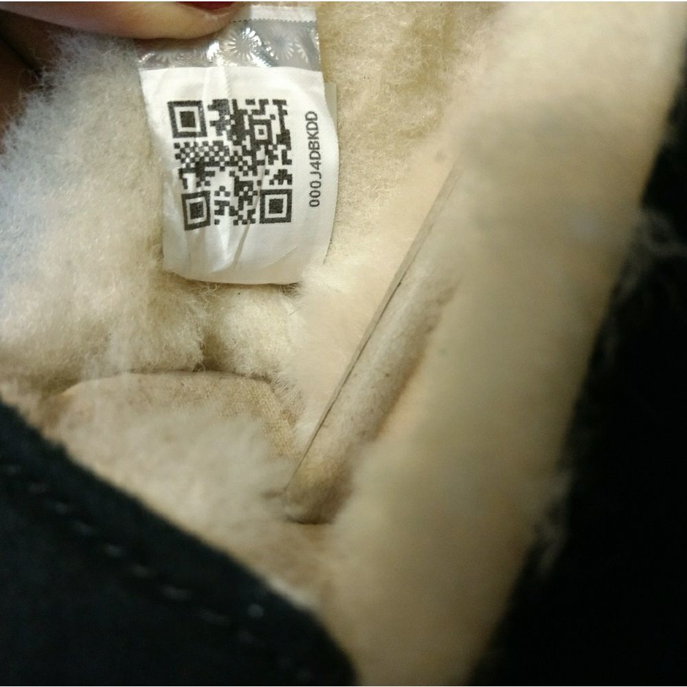 Ugg Moccasin - image 2